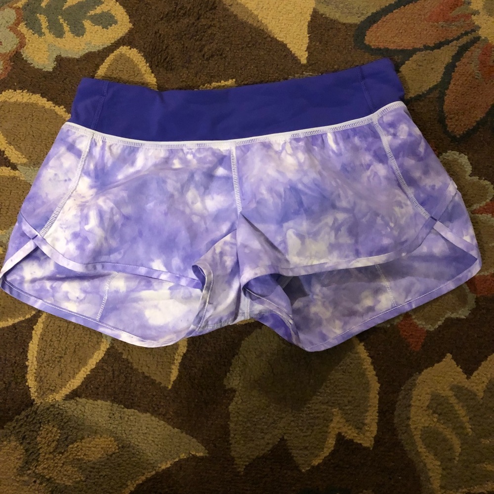 Lulu lemon bruised berry shorts